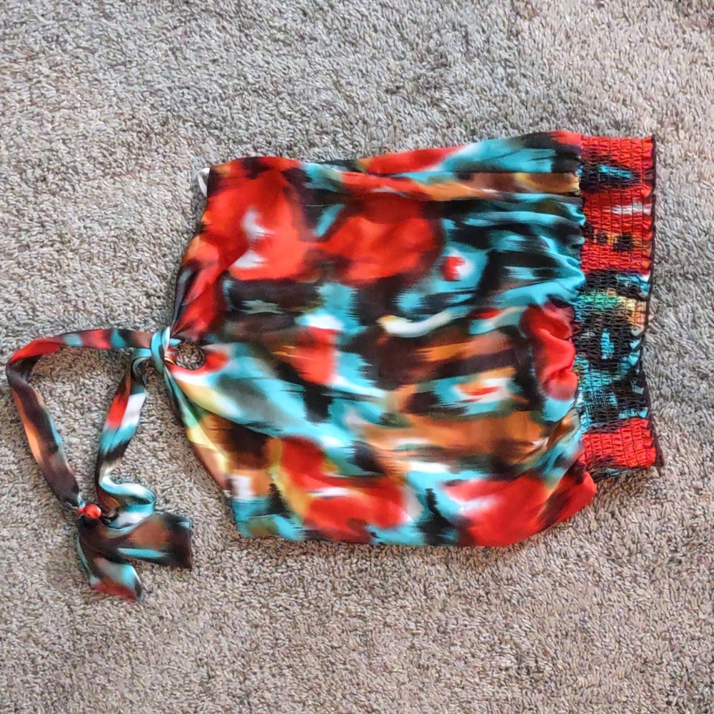 Iz Byer colorful summer halter top